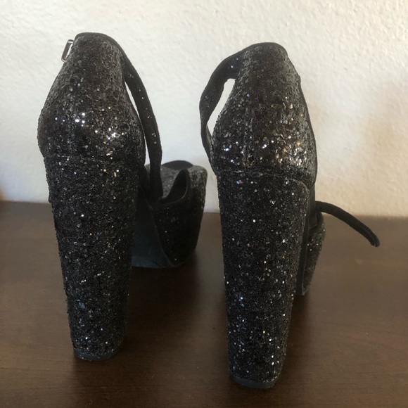 Jessica Simpson Platform Sandals - Picture 6 of 7